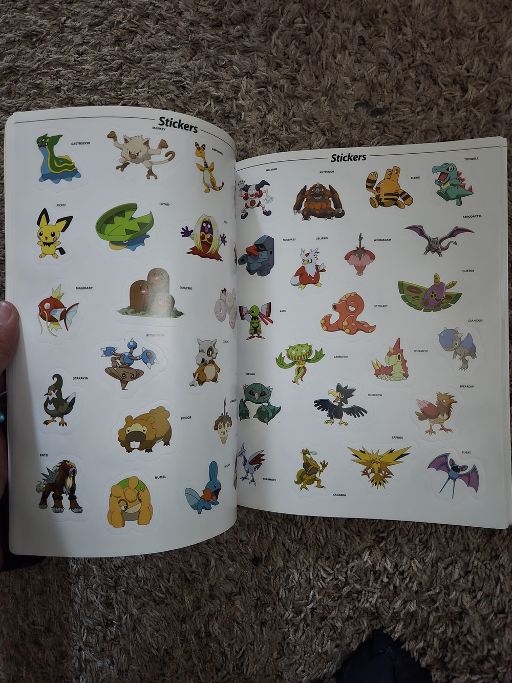 2007 Pokemon Stickedex Sticker Book - Picture 9 of 12